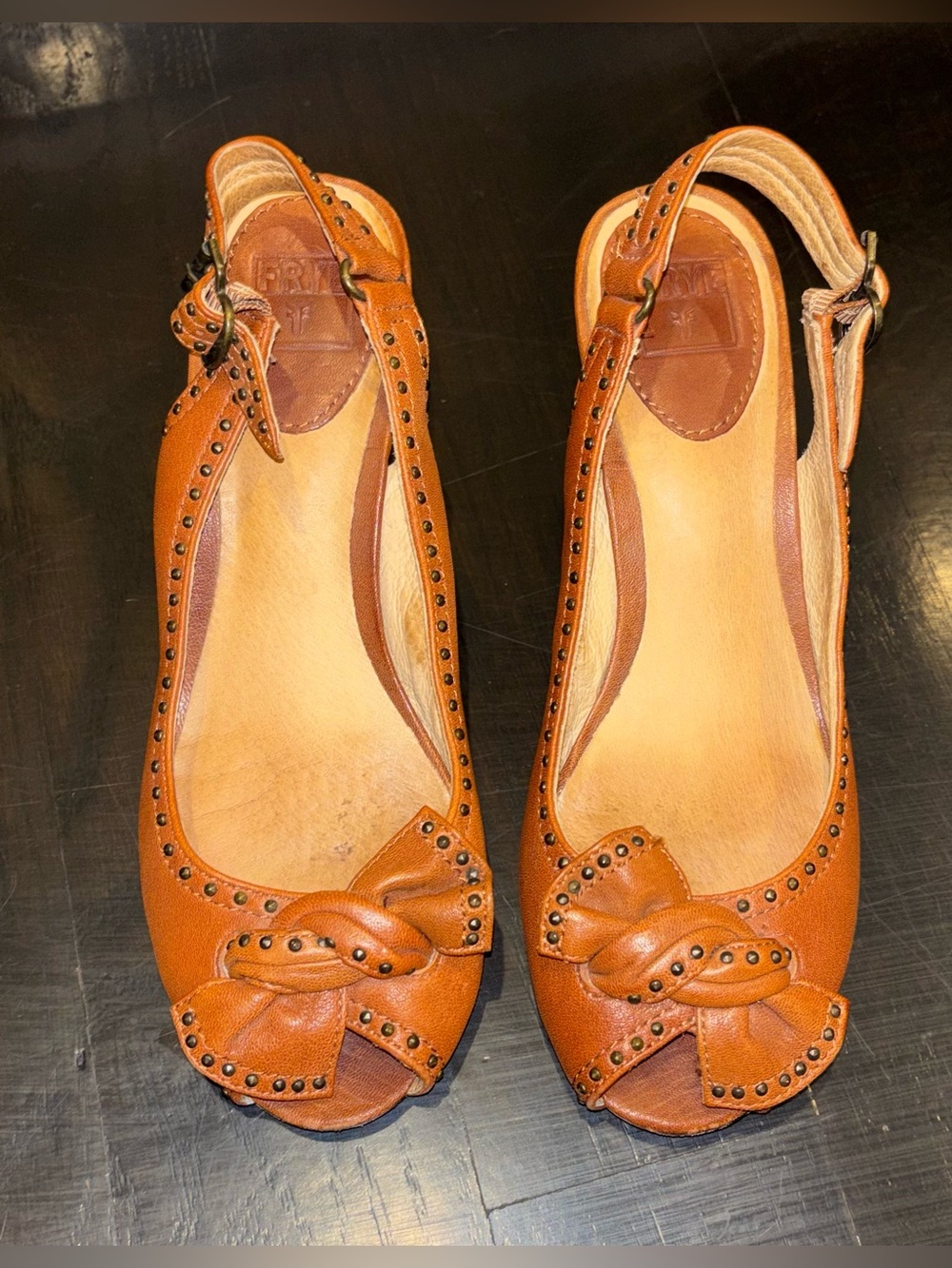 FRYE Maya Brown Studded Leather Bow Slingback Kitten Heel Shoes